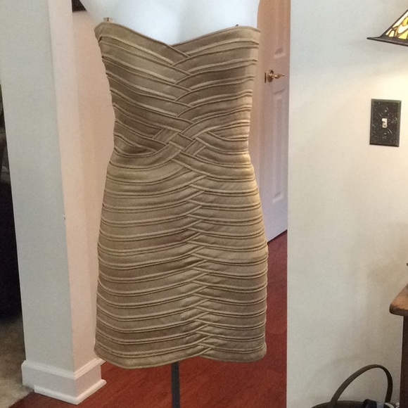 BCBGMaxAzria Dresses & Skirts - SALE‼️BCBG gold